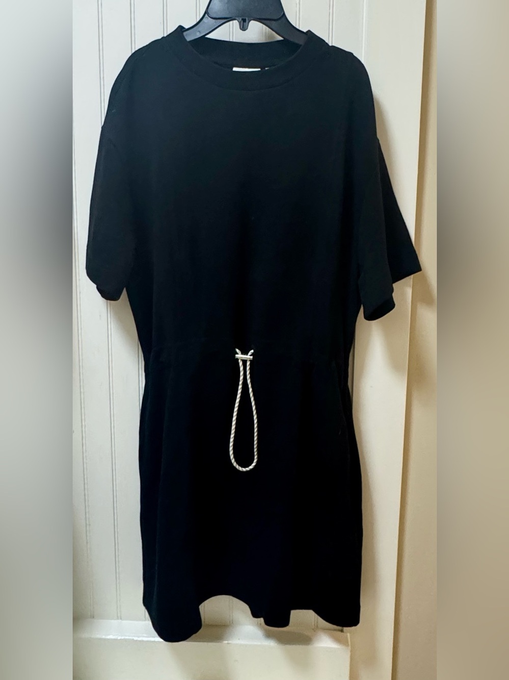 Varley DoubleSoft Black Drawstring Waist Dress Size Medium